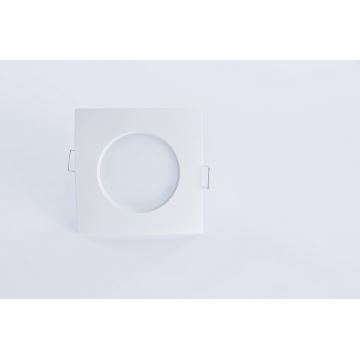 Azzardo AZ0813 - Lámpara empotrable de baño EZIO 1xGU10/50W/230V IP54